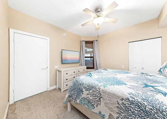 Colony E10b Apartment Pensacola