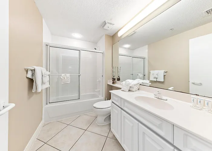 Apartment Colony E10b